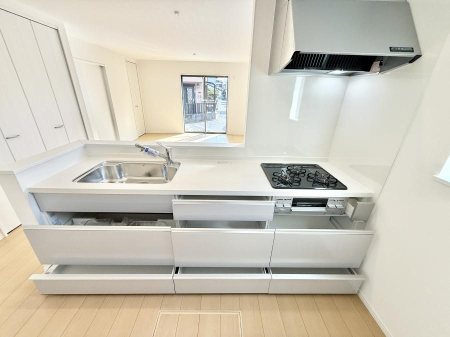 �L�b�`�� �������A�C�f�A�L����A�N���G�C�e�B�u�ȗ������