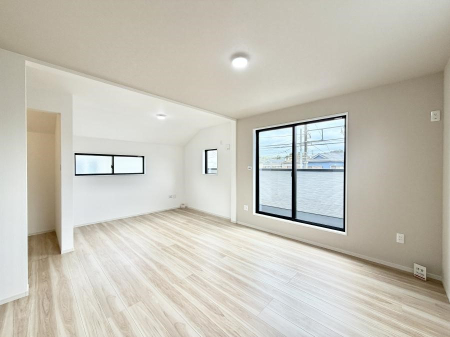 ���̑����� �������傫�ȑ��͊J����������A���邳�ʕ��o�b�`���ł�  