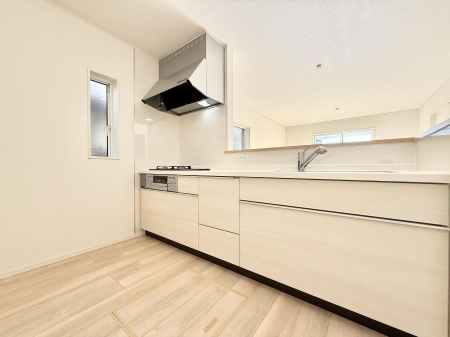 �L�b�`�� �������A�C�f�A�L����A�N���G�C�e�B�u�ȗ������