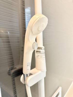 ���̑����� �ݔ����킴�킴�V�����[�����̃��o�[�܂Ŏ��L�΂��K�v���Ȃ��A�ȒP�Ɏ~���ł���