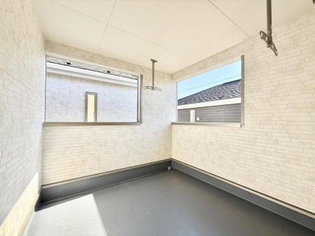 �o���R�j�[ ������ ��𒭂߂Ȃ���A�ق��ƈꑧ������ʂȋ��