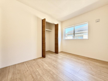 �q������ �������v���C�x�[�g��ԂƂ��ĐÂ��ŗ�������������񋟂��Ă���܂�