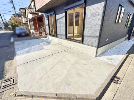  �O�ρ��J�[�X�y�[�X�L