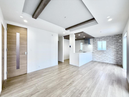 ���r���O �������S���������ꏊ�A�������߂����郊�r���O