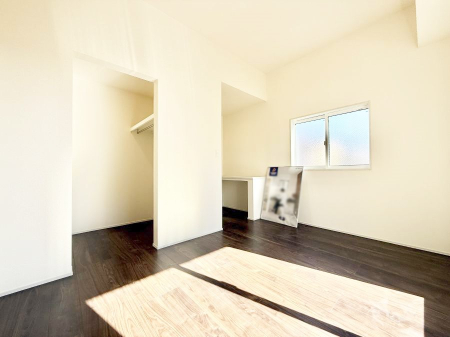 �q������ �������v���C�x�[�g��ԂƂ��ĐÂ��ŗ�������������񋟂��Ă���܂�