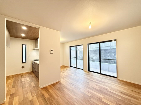 ���̑����� �������ӂƂ����u�ԂɍK����������A�S�n�悢�ꏊ