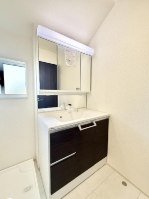 ���ʑ�E���ʏ� �������Ƒ��݂�Ȃ��g���₷���z�u�ł�