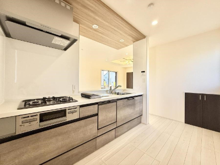 �L�b�`�� �����������������Ɗy�����Ȃ�A���K�ȃL�b�`�����