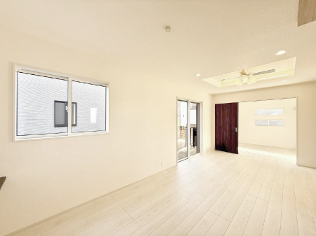 ���r���O �������S���������ꏊ�A�������߂����郊�r���O