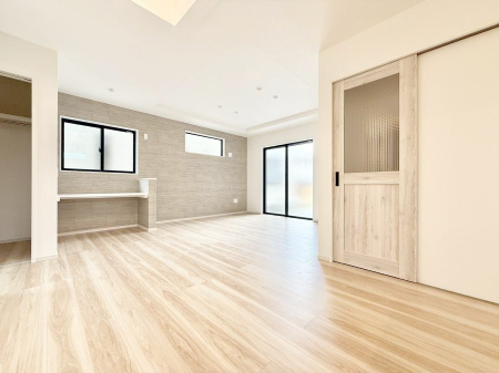 ���̑����� ���������d����׋��ɂɂ҂�����̃J�E���^�[�t��LDK    