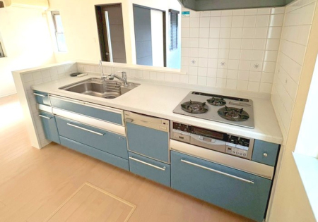 �L�b�`�� ����