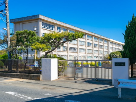 ���ӊ� ���w�Z 1100m ������s���~�c���w�Z