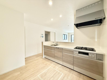 �L�b�`�� �������Ƒ����J��[�߂�A������̂���L�b�`��