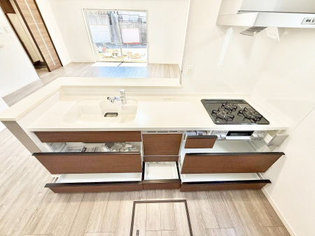 �L�b�`�� ���������[�͖L�x�ȃV�X�e���L�b�`���ł��I