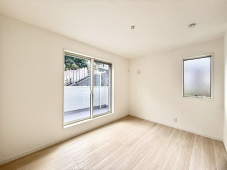 Q 傫ȑ͊JA邳ʕob`ł