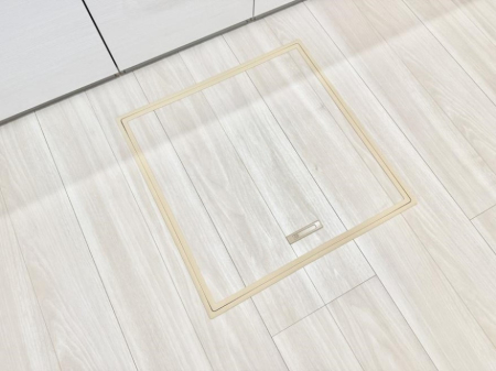 ̑ ݔBꂽ[Xy[XŉƑŜXbL