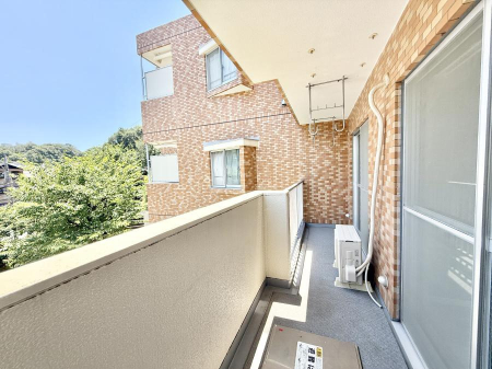 �o���R�j�[ ������ ��𒭂߂Ȃ���A�ق��ƈꑧ������ʂȋ��