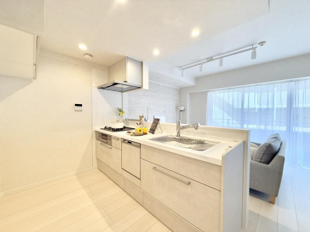 �L�b�`�� �������Ƒ��ƂȂ���A�R�~���j�P�[�V�����̏�