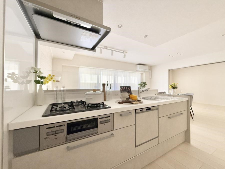 �L�b�`�� �����������������Ɗy�����Ȃ�A���K�ȃL�b�`�����