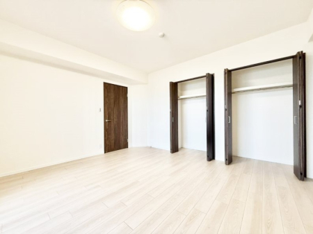 �q������ �������v���C�x�[�g��ԂƂ��ĐÂ��ŗ�������������񋟂��Ă���܂�