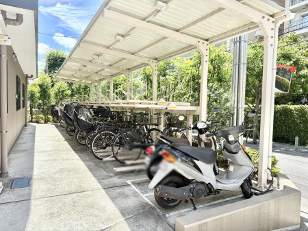 ̑ OρƐꂽ֏ŁA]Ԃ̕ۊǂSł