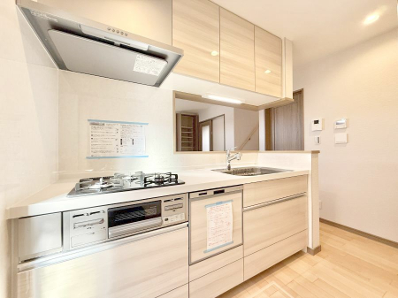 �L�b�`�� �������V���v���Ŕ������S�n�悢���Ԃ𐶂ރL�b�`�����