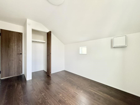 �Q�� ���������̔z�u��ʋC���̗ǂ��݌v�ŕ����̋�C�������炸�A��ɐV�N�ȋ�C������܂�