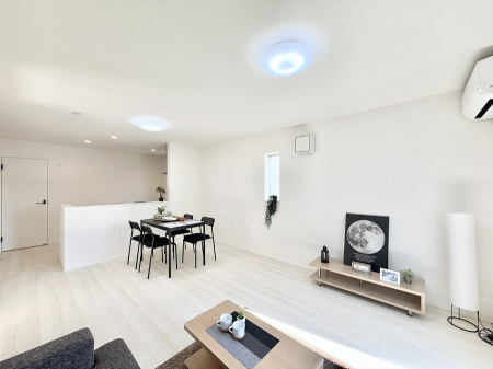 ���r���O ������������Ƃ������r���O�͂ǂ�ȃC���e���A�ɂ��}�b�`���܂�  