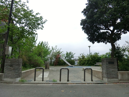 ���ӊ� ���� 700m �Љ������