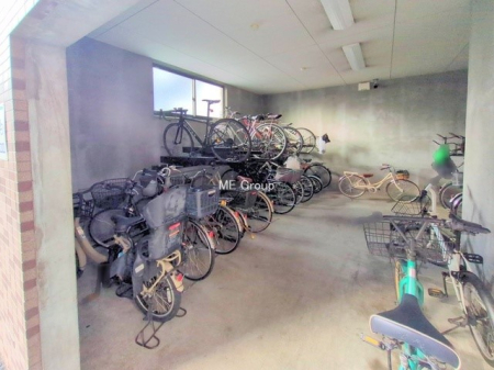 ̑ Oρ]ԂgƑɂS̒փXy[X~nɂp