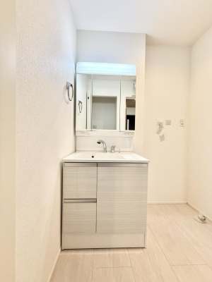 ���ʑ�E���ʏ� �������Ƒ��݂�Ȃ��g���₷���z�u�ł�