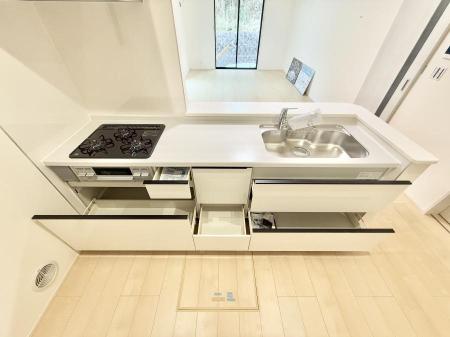 �L�b�`�� ���������[�͖L�x�ȃV�X�e���L�b�`���ł��I  