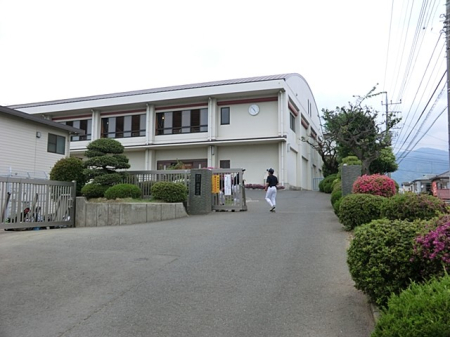 ӊ wZ 900m `s쒆wZ