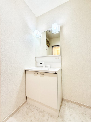 ���ʑ�E���ʏ� �������Ƒ��݂�Ȃ��g���₷���z�u�ł�