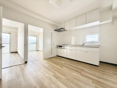 ���r���O �������V���v���������ґ�A��؂Ȑl�Ɖ߂����S���قǂ�����