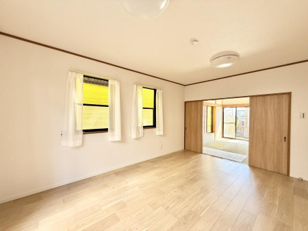 ���r���O �����������������Ɠ��ʂɂ���A�e���̋��