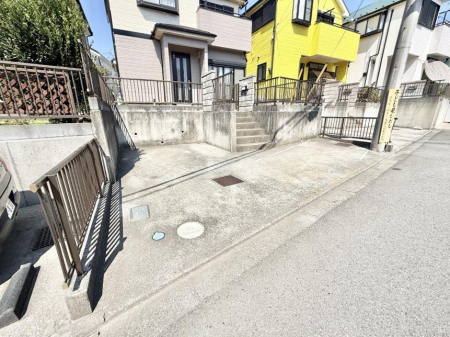  �O�ρ������̒��Ԃ����K��