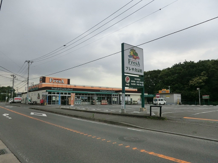 ���ӊ� ���w�Z 950m ���͌��s���V�鏬�w�Z