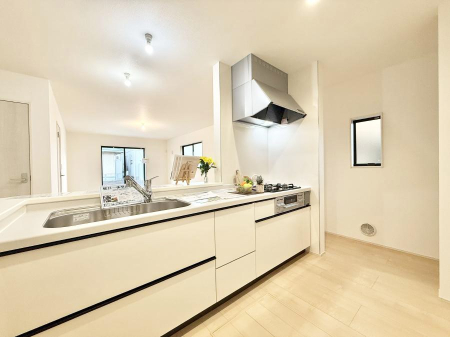 �L�b�`�� ���������y���݂ƐH�ׂ�K����͂���L�b�`��