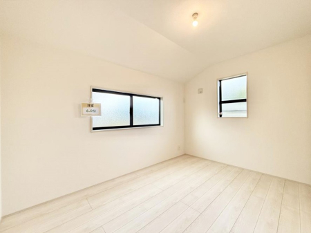 �Q�� ������2�ʍ̌��Ŗ��邢�����I  