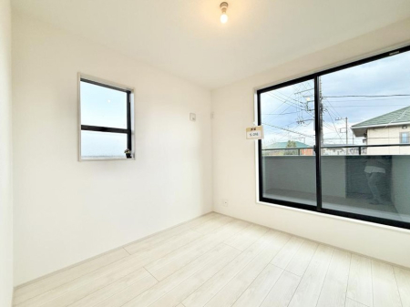 ���̑����� �傫�ȑ��͊J����������A���邳�ʕ��o�b�`���ł�  