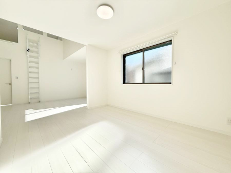 ���̑����� �������ӂƂ����u�ԂɍK����������A�S�n�悢�ꏊ