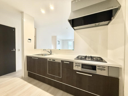 �L�b�`�� �������Ƒ����J��[�߂�A������̂���L�b�`��