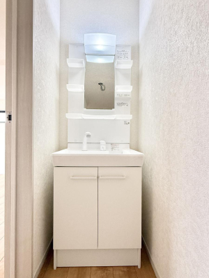 ���ʑ�E���ʏ� �������Z�J���h���ʂ���I�Ƒ��݂�Ȃ��g���₷���z�u�ł�