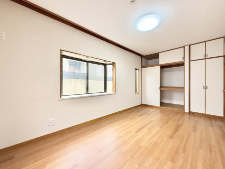 �q������ �����������̍D�݂ɍ��킹���C���e���A�𐮂��₷�����𔽉f�ł���ꏊ�ł�