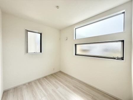 ���̑����� �����������������F�����̂������ŉ��₩�Ȏ��Ԃ��y���߂܂�