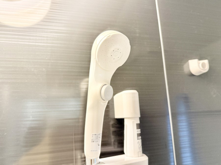 ���̑����� �ݔ����킴�킴�V�����[�����̃��o�[�܂Ŏ��L�΂��K�v���Ȃ��A�ȒP�Ɏ~���ł���