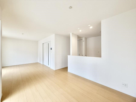 ���r���O �L�X�Ƃ����J�������ӂ�郊�r���O�ł�