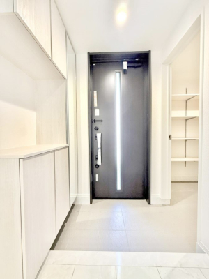 ���� ���������ւ͂��Ƃ̊�I�������Ȍ��ւł��q�l�����}���I