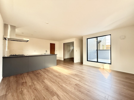 ���r���O ���������C�ɓ���̏ꏊ�ŁA�̂�т�Ƃ������Ԃ�